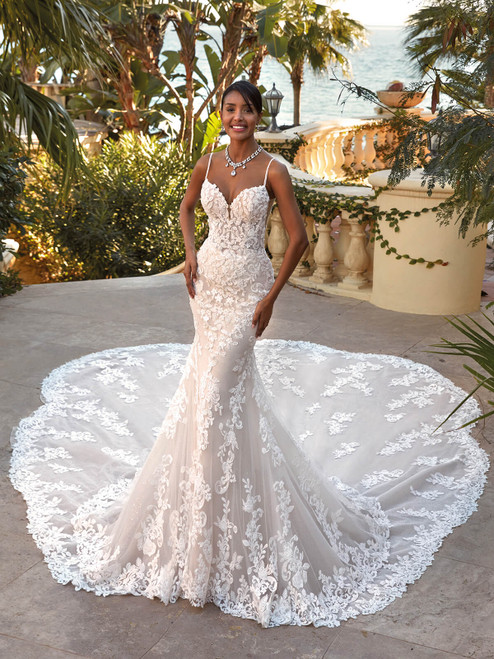 fit and flare wedding dresses